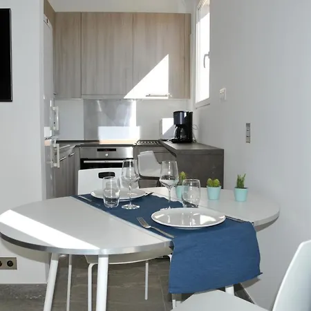 Lejlighed Stunning Studio Flat Two Steps From The Port *